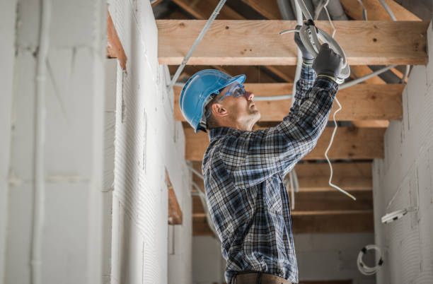 Best Affordable Emergency Electrician  in Dyersburg, TN